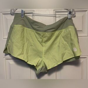 The north face women’s large summer Lt shorts- nwt
